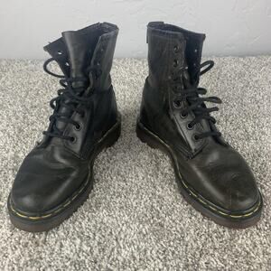 Vintage Dr. Martens Girls Combat Boots Size 3 Black Made in England Leather 1460